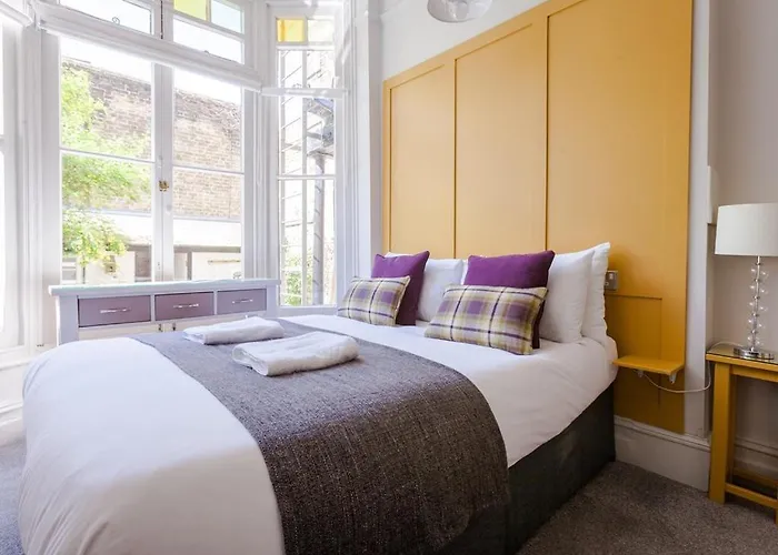 Hotels Near Anglia Ruskin University in Cambridge: Find the Perfect Accommodation