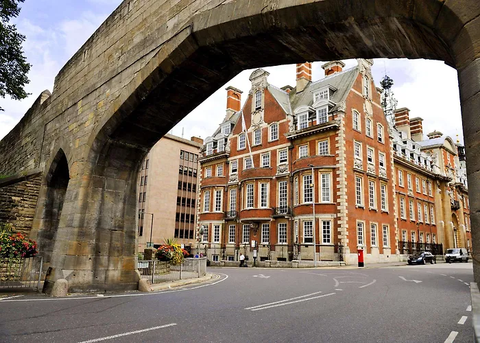 Boutique Hotels in York City Centre: Experience the Essence of Luxury and Charm