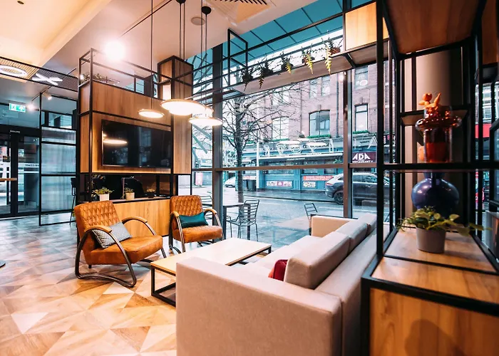 Top Hotels Close to Ulster Hall Belfast