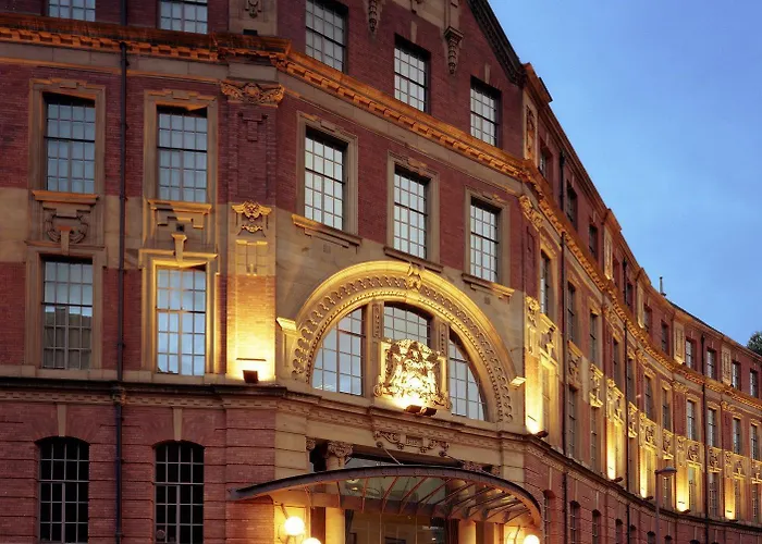 Discover the Best Hotels in Leeds with Meeting Rooms for your Business Needs
