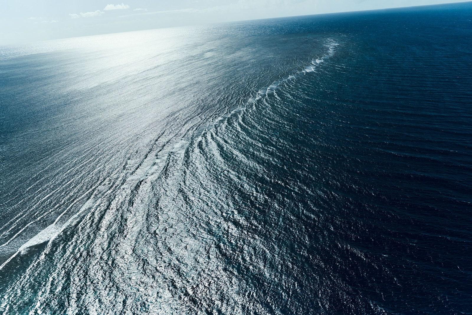 Flying from Cairns over the Reef