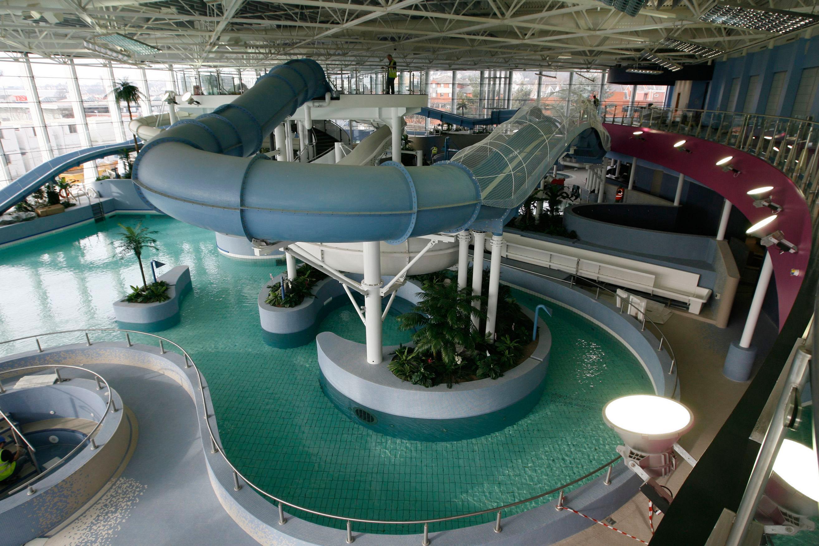 Le LC Swansea est le plus grand parc aquatique du Pays de Galles